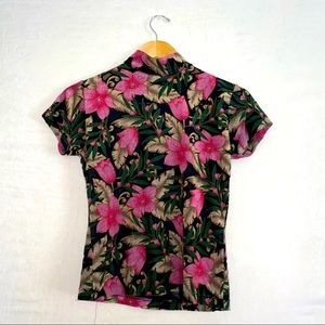 Frazier Lawrence Hawaiian Flower Mesh Top